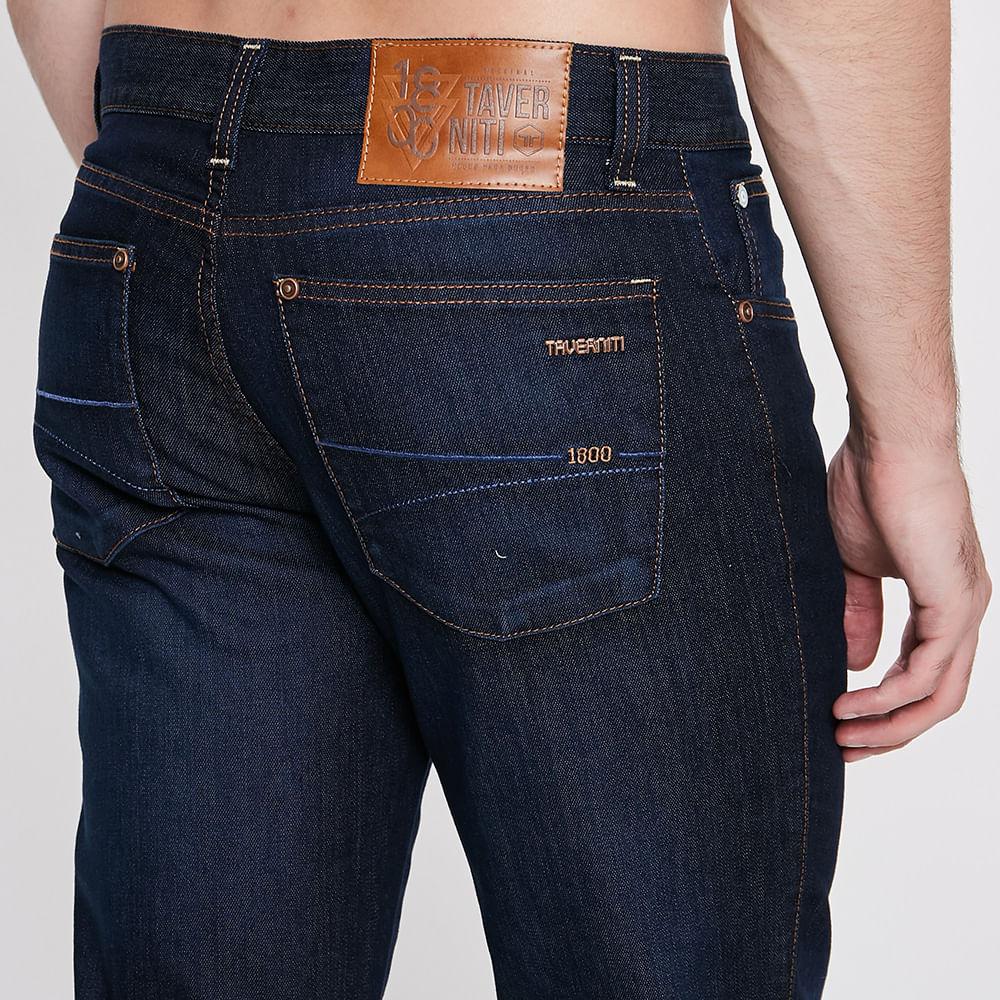 Gross jeans sales