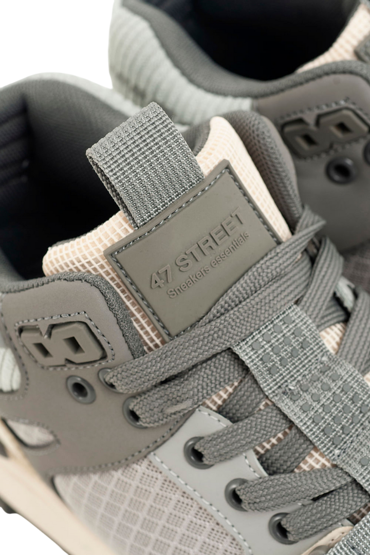 ZAPATILLAS PIECES