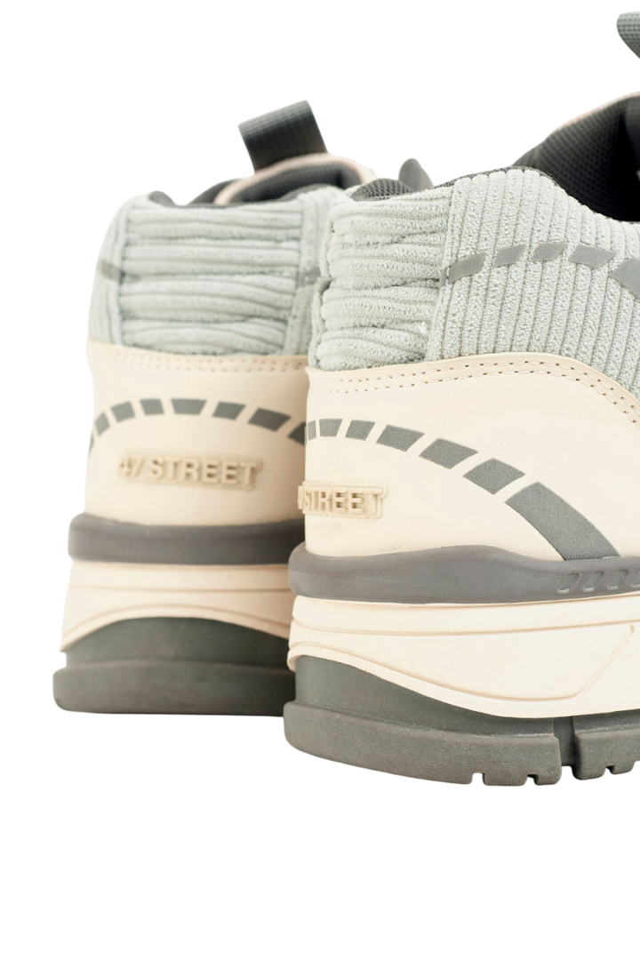ZAPATILLAS PIECES