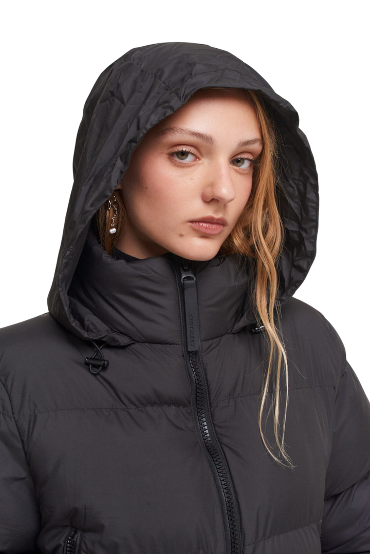 CAMPERA SAKAI