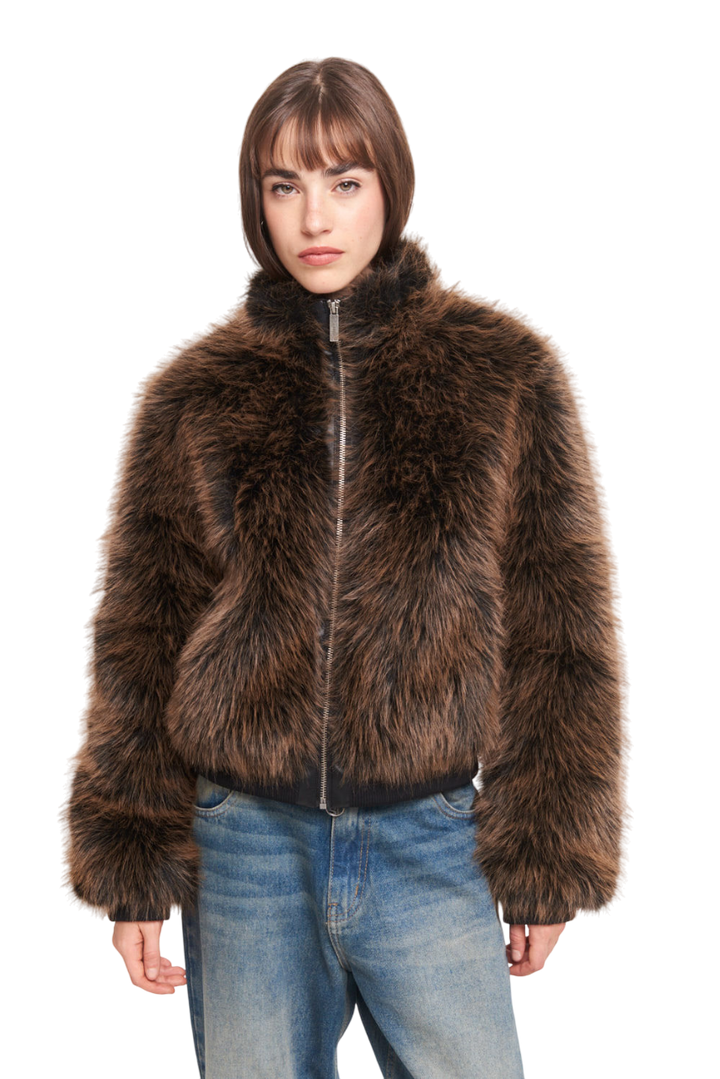 CAMPERA CHARMING