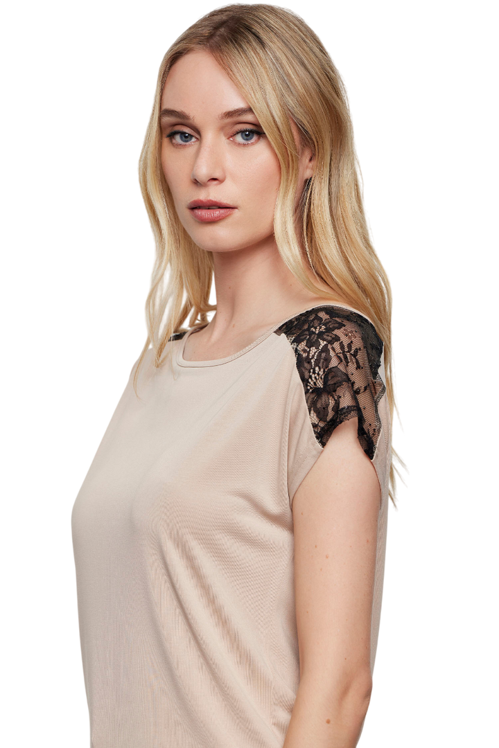 REMERA JADE