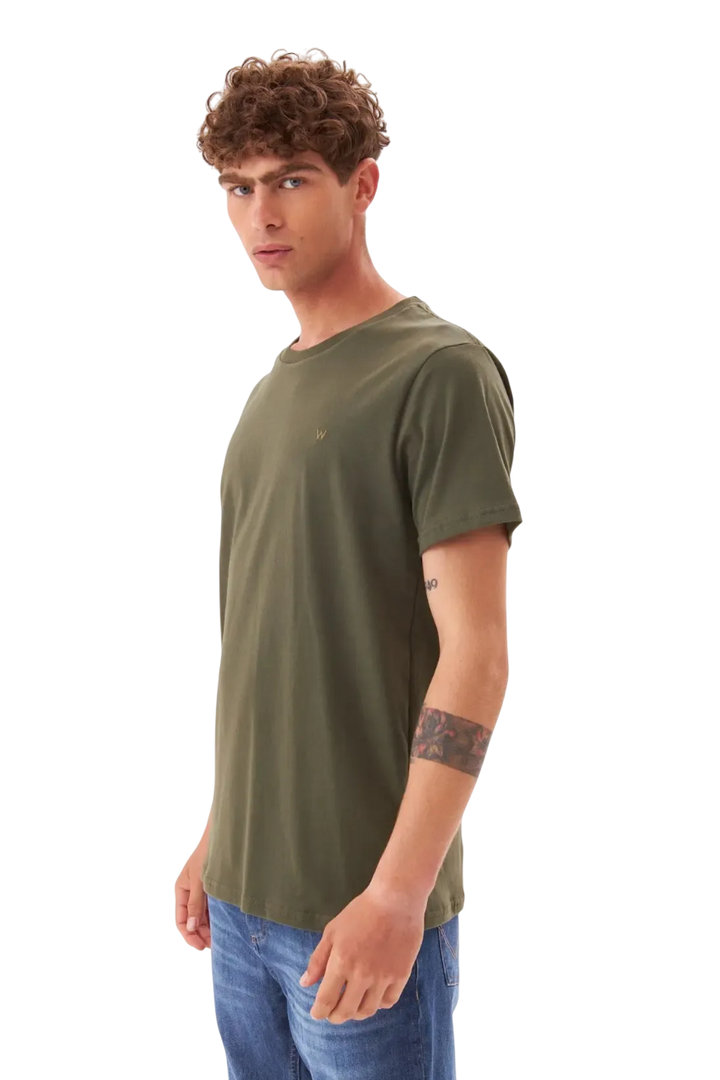 T-shirt Embroidery SS