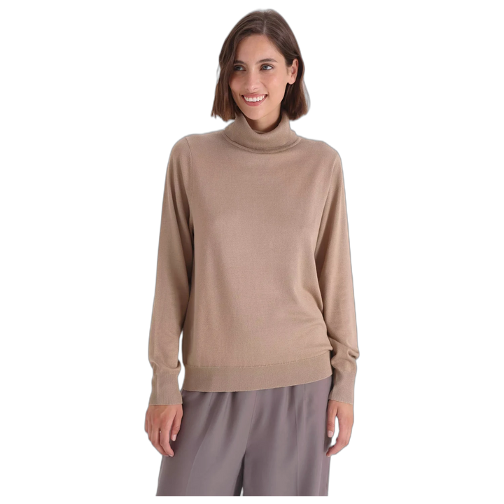 Polera Yagmour Nina Cuello Alto Manga Larga
