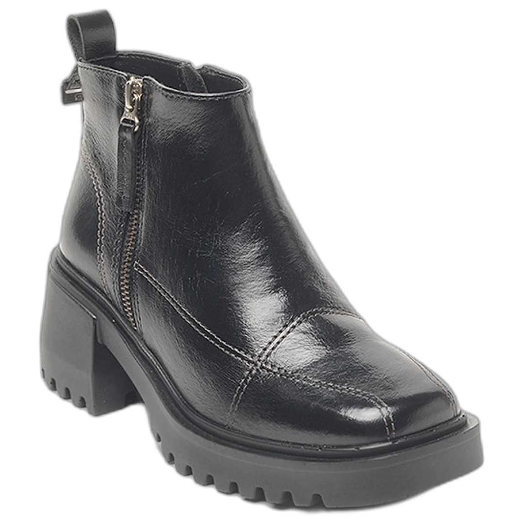 Bota Hush Puppies Charo Cuero Taco 6 cm Negra