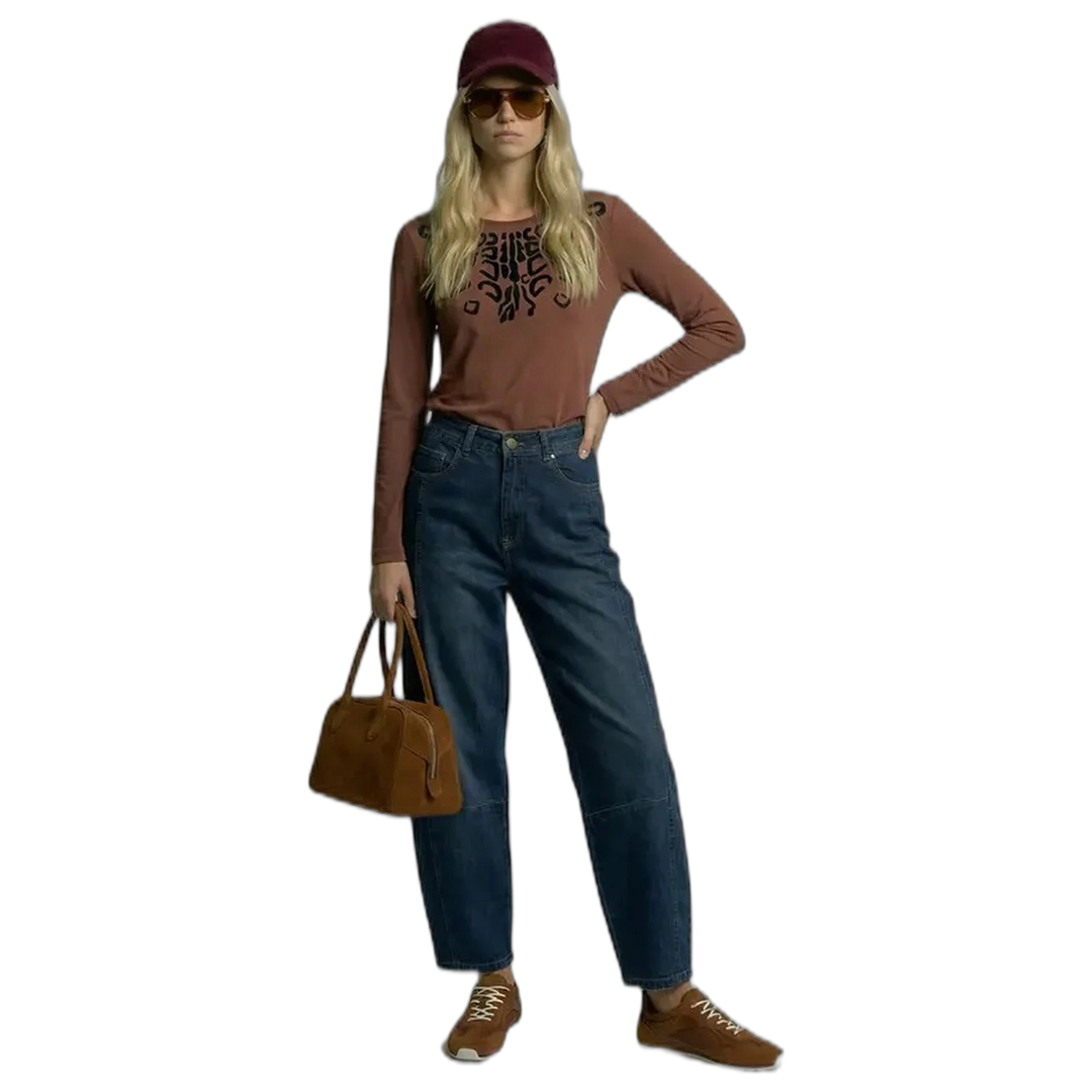 Remera Jaen Manga Corta Cuello Redondo Estampa Frontal