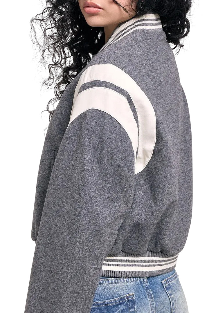 Campera Oliver Mujer 47 Street