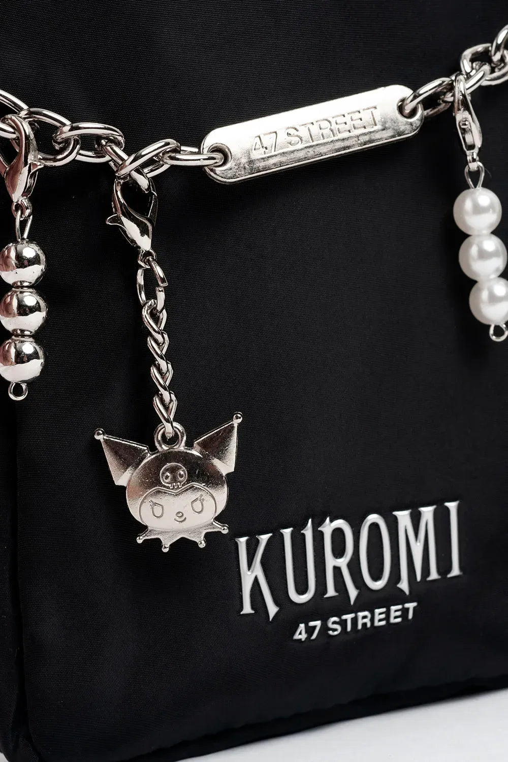 PORTA CELULAR KUROMI CHARMS H.
