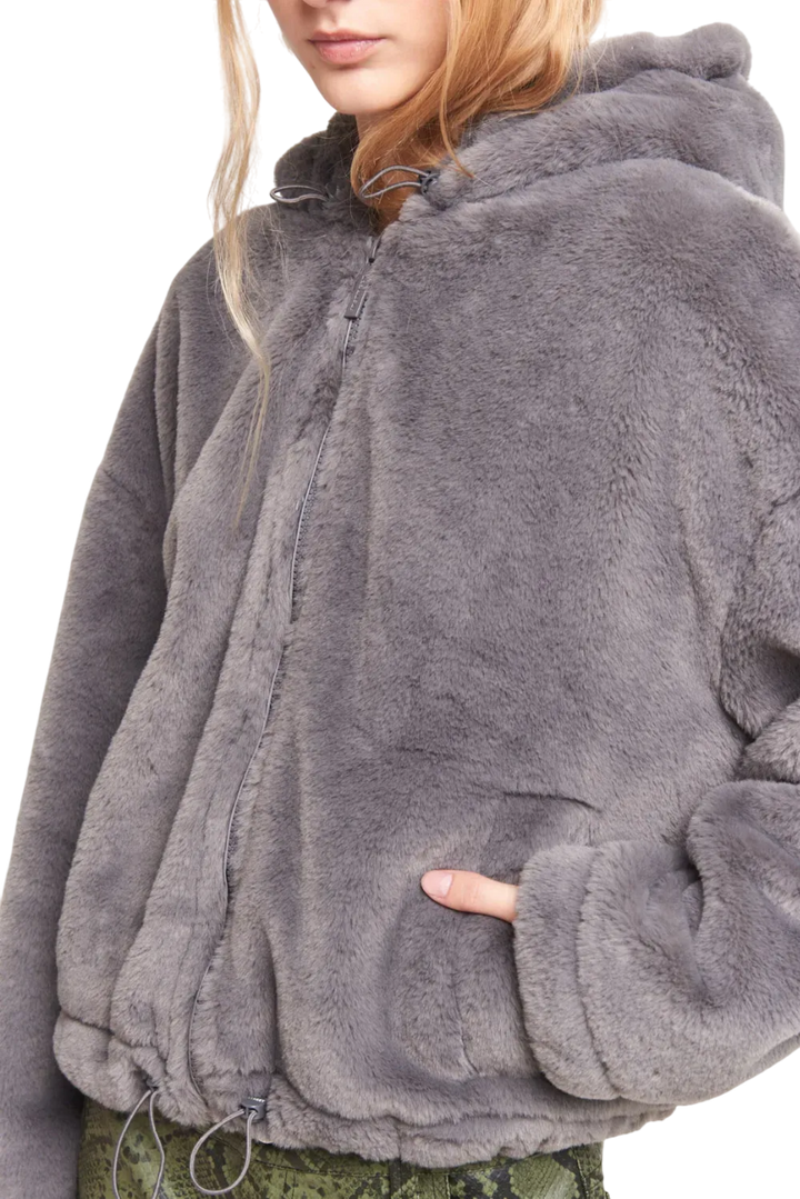 CAMPERA BEARY