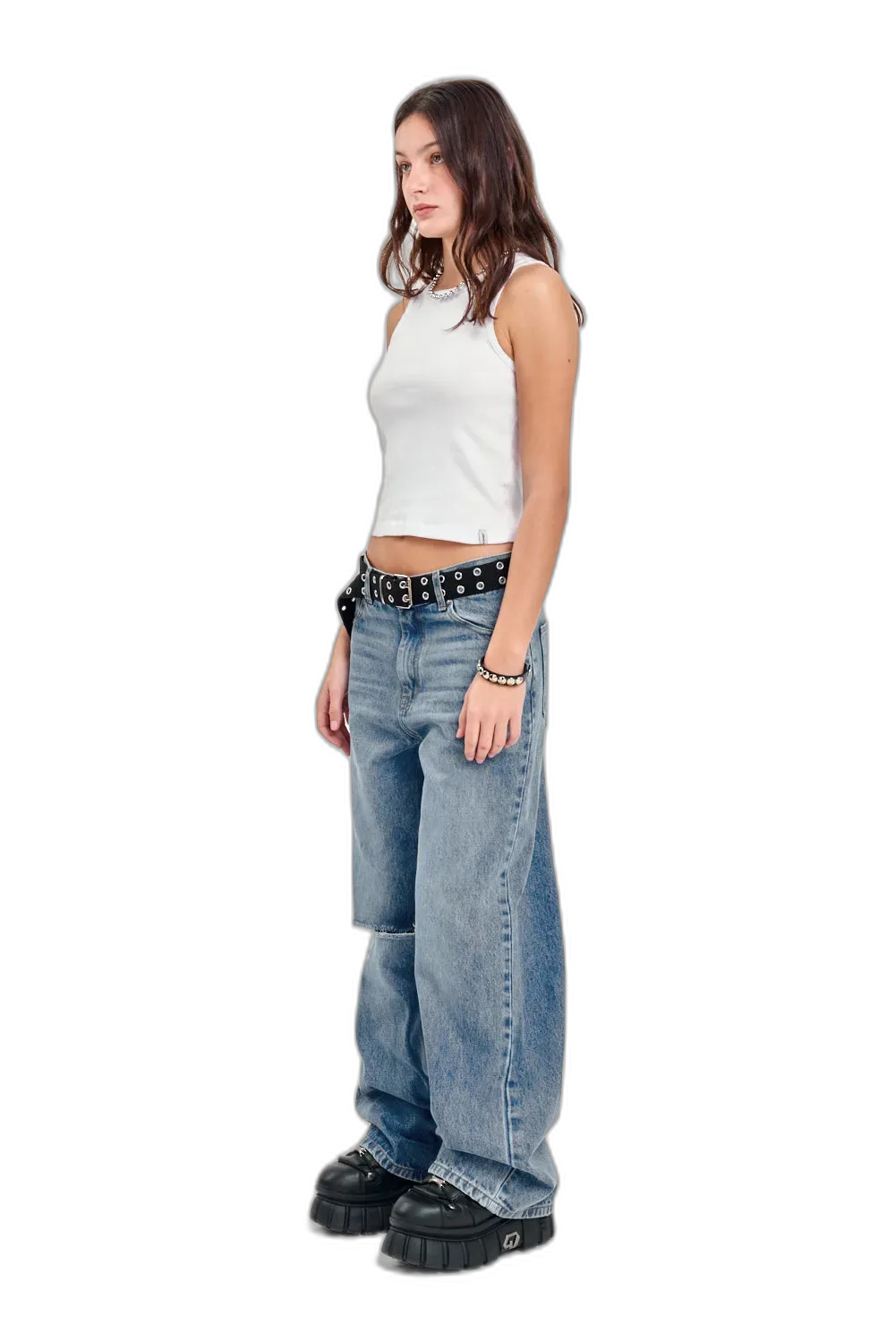 JEAN WIDE BROKEN