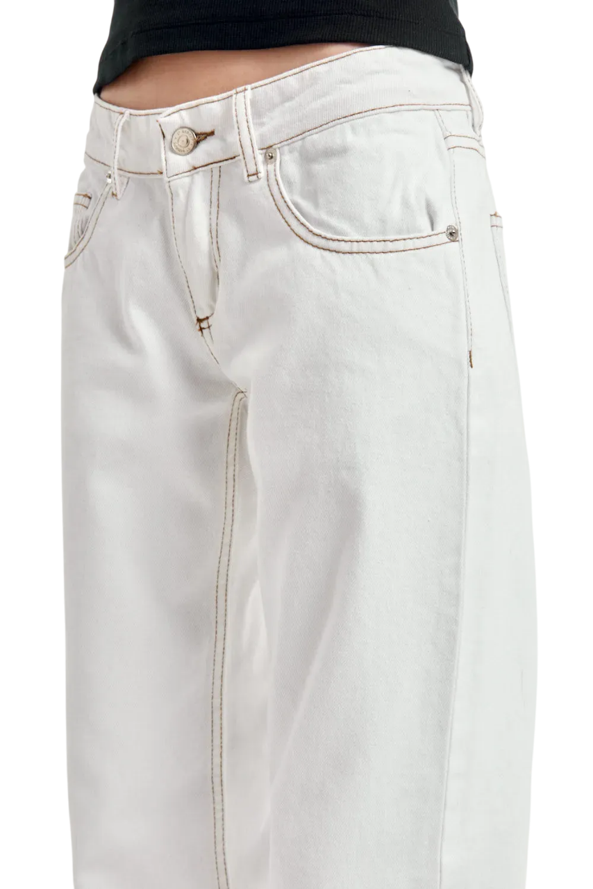 JEAN LOW RISE WHITE