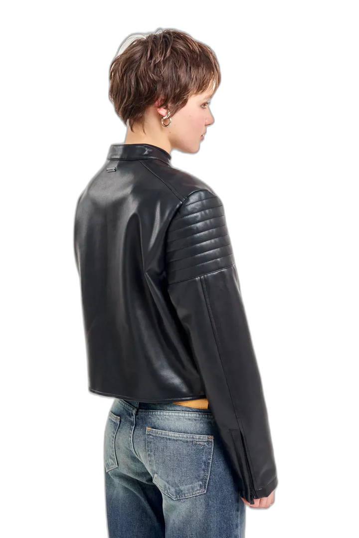 CAMPERA WALKOUT