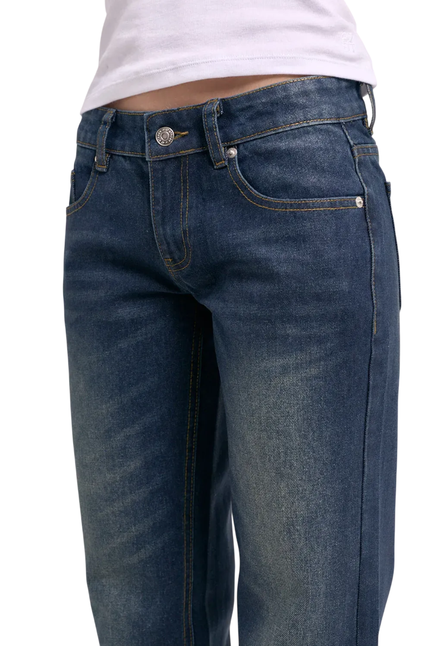 JEAN LOW RISE GUMMED