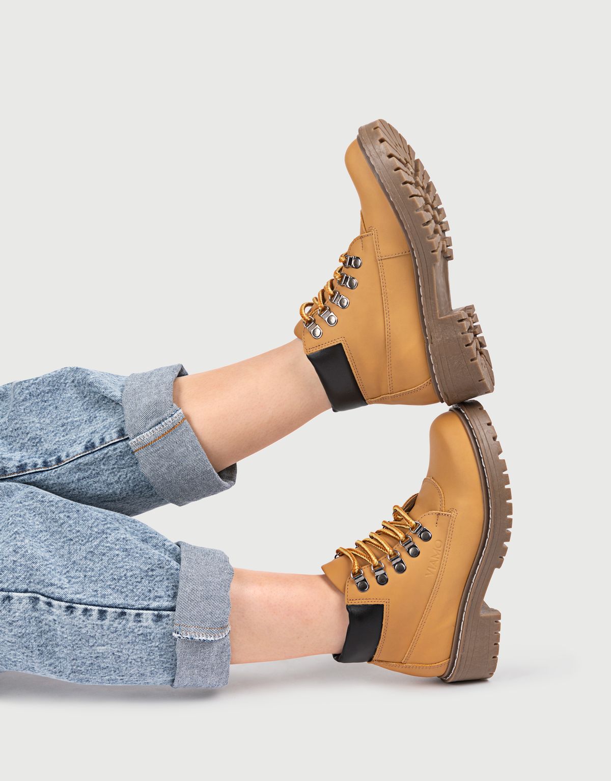 BOTIN FRANKIE – Triax - Main Image